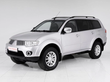 Mitsubishi Pajero Sport, II 2008  фото