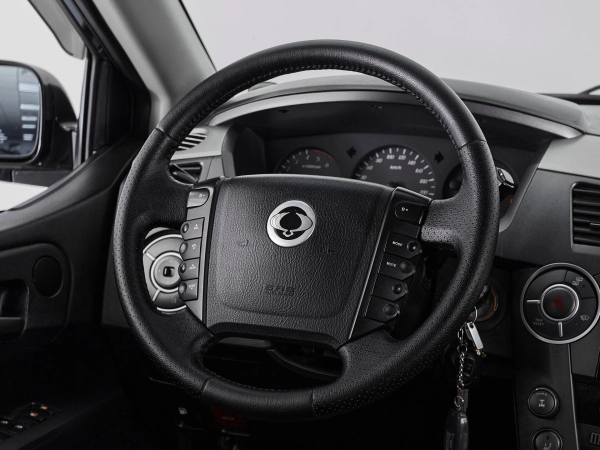 SsangYong Kyron, I Рестайлинг фото №10