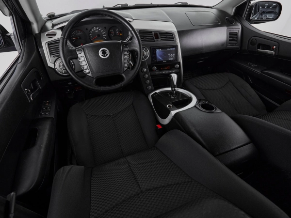 SsangYong Kyron, I Рестайлинг фото №7