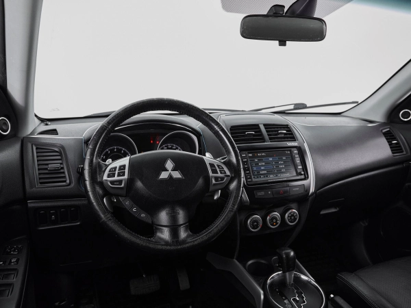 Mitsubishi ASX, I фото №7