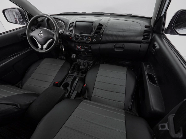 Mitsubishi L200, IV фото №9