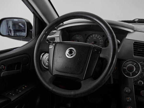 SsangYong Kyron, I Рестайлинг фото №10