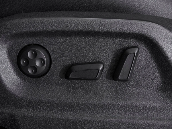 Volkswagen Tiguan, I Рестайлинг фото №14