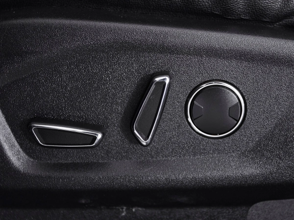 Ford Explorer, V Рестайлинг фото №13