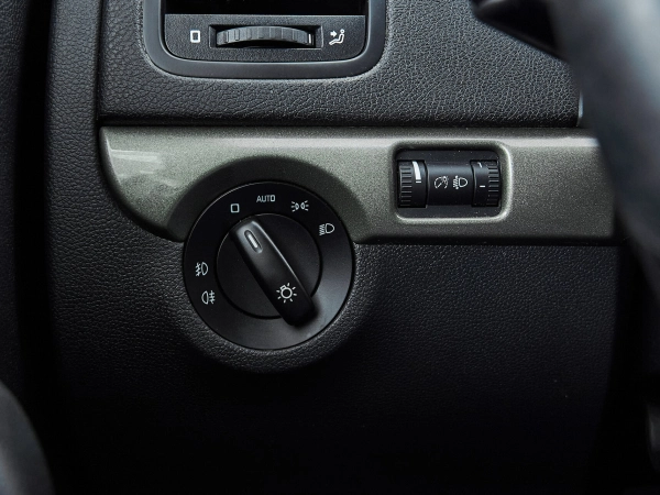Skoda Yeti, I Рестайлинг фото №11