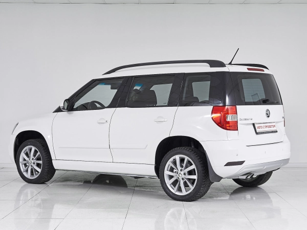 Skoda Yeti, I Рестайлинг фото №4