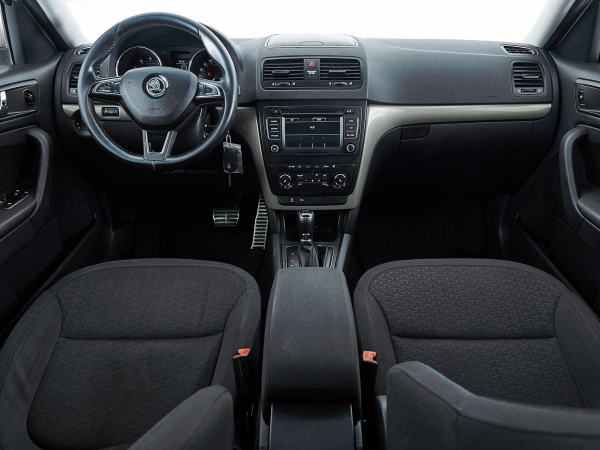 Skoda Yeti, I Рестайлинг фото №7