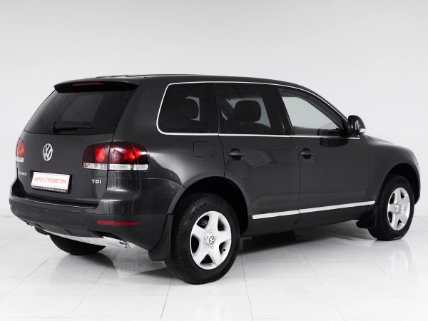 Volkswagen Touareg, I Рестайлинг фото №4
