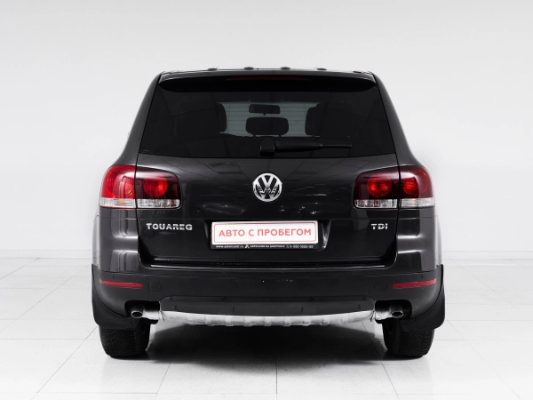 Volkswagen Touareg, I Рестайлинг фото №5