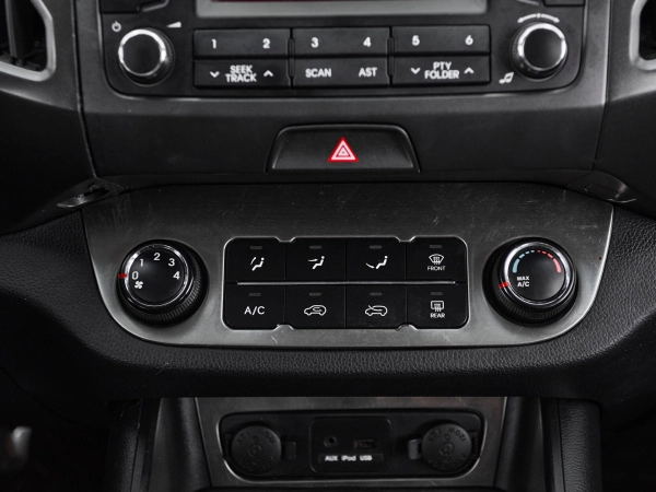 Kia Sportage, III фото №14