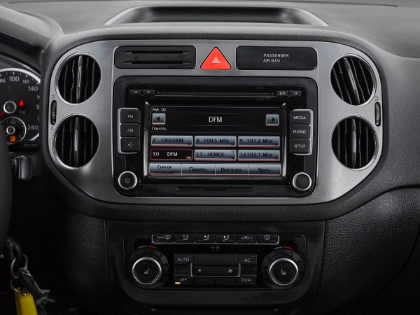 Volkswagen Tiguan, I фото №13