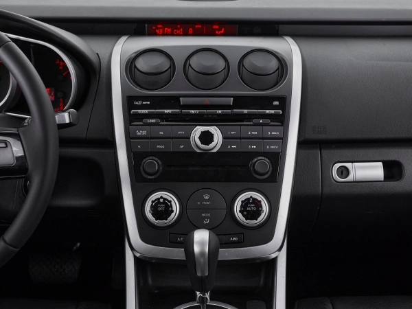 Mazda CX-7, I фото №15