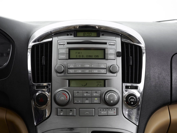 Hyundai Grand Starex, I фото №13