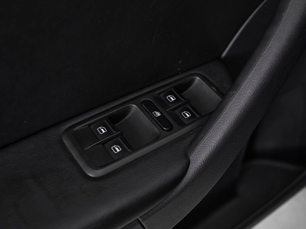 Skoda Yeti, I Рестайлинг фото №11