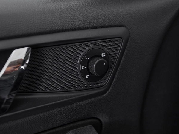 Skoda Yeti, I Рестайлинг фото №12