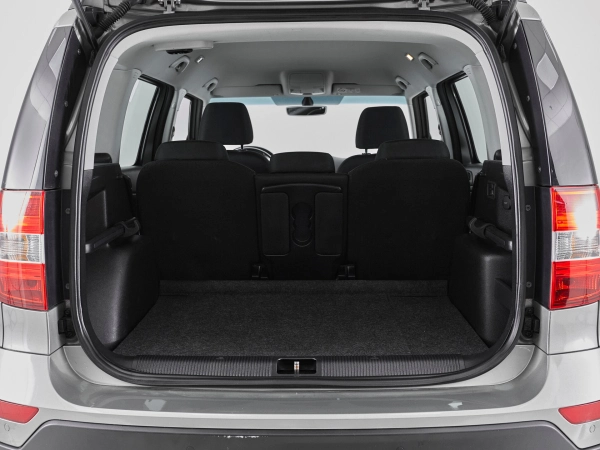Skoda Yeti, I Рестайлинг фото №17
