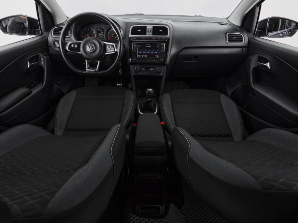 Volkswagen Polo, V Рестайлинг фото №8