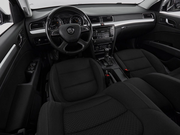 Skoda Superb, II Рестайлинг фото №7