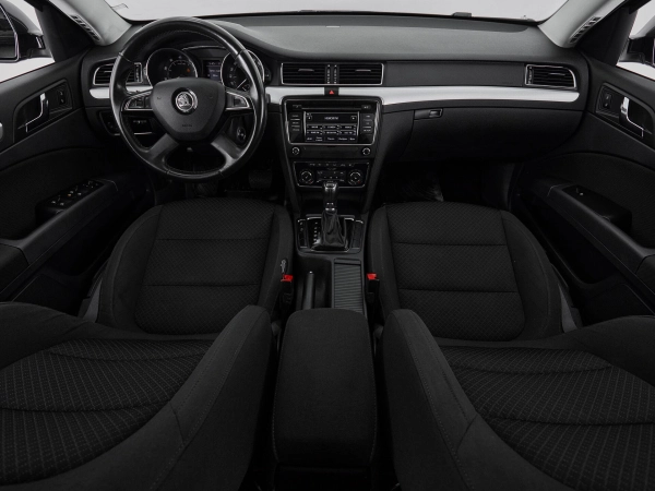 Skoda Superb, II Рестайлинг фото №8