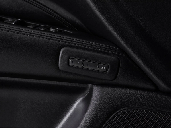 Infiniti QX60, I фото №16