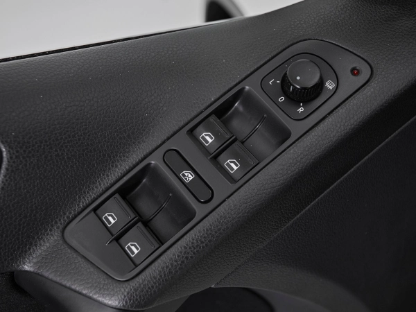 Volkswagen Tiguan, I фото №10