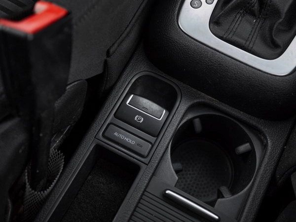 Volkswagen Tiguan, I фото №15