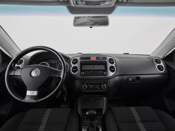 Volkswagen Tiguan, I фото №9