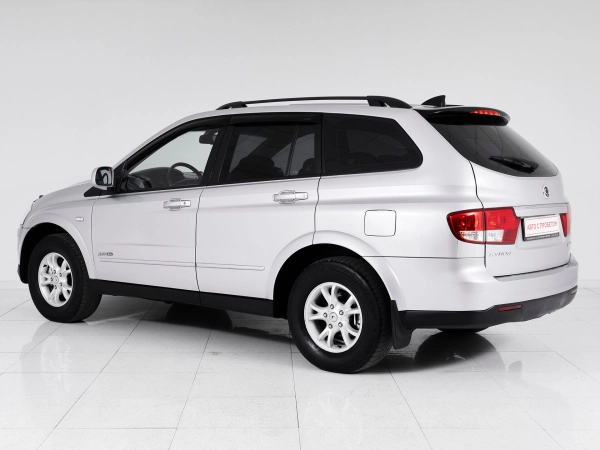 SsangYong Kyron, I Рестайлинг фото №4