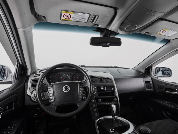 SsangYong Kyron, I Рестайлинг фото №7