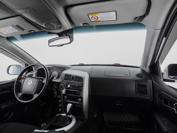 SsangYong Kyron, I Рестайлинг фото №9