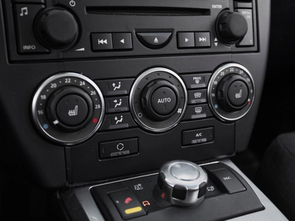 Land Rover Freelander, II Рестайлинг фото №14