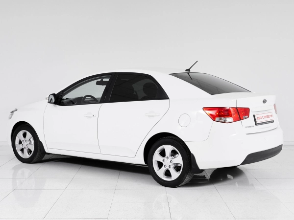 Kia Cerato, II фото №4