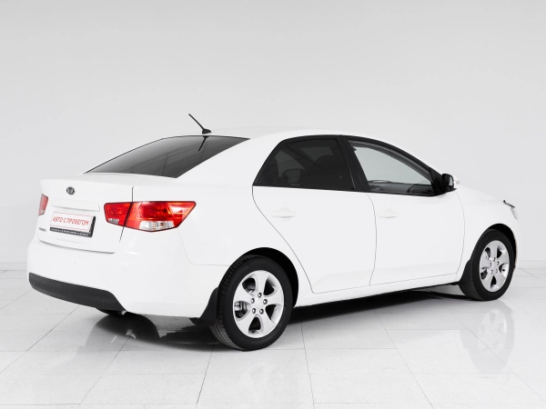Kia Cerato, II фото №5