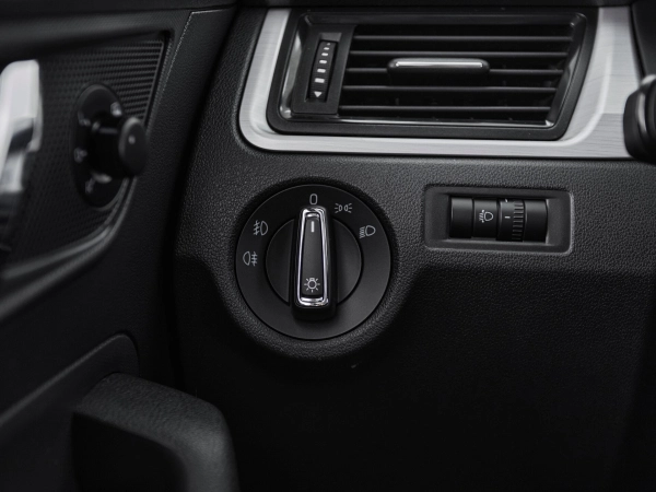 Skoda Rapid, I фото №11