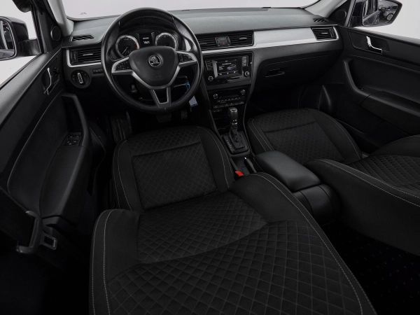 Skoda Rapid, I фото №7