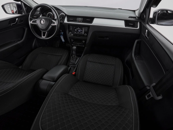 Skoda Rapid, I фото №9