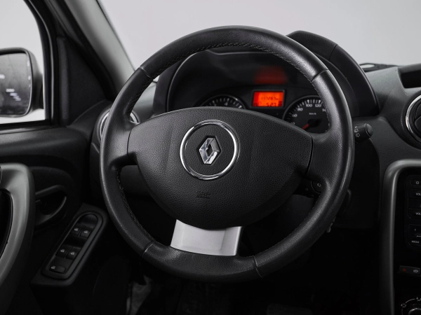 Renault Duster, I фото №10