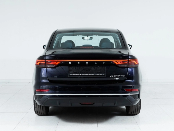 Geely Emgrand, II фото №6