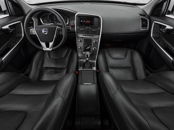 Volvo XC60, I Рестайлинг фото №8