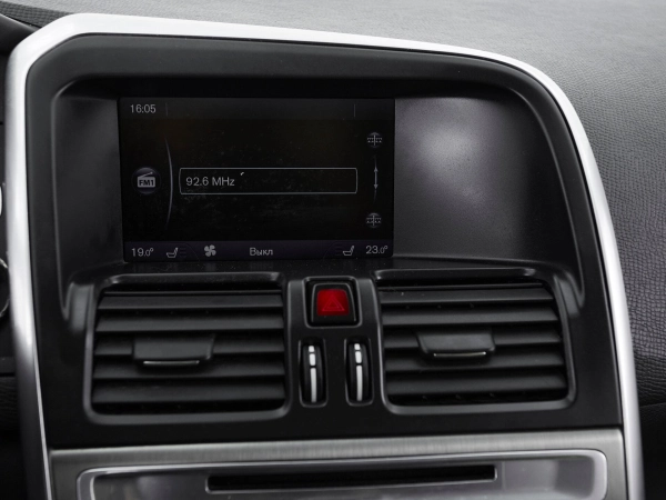 Volvo XC60, I фото №15