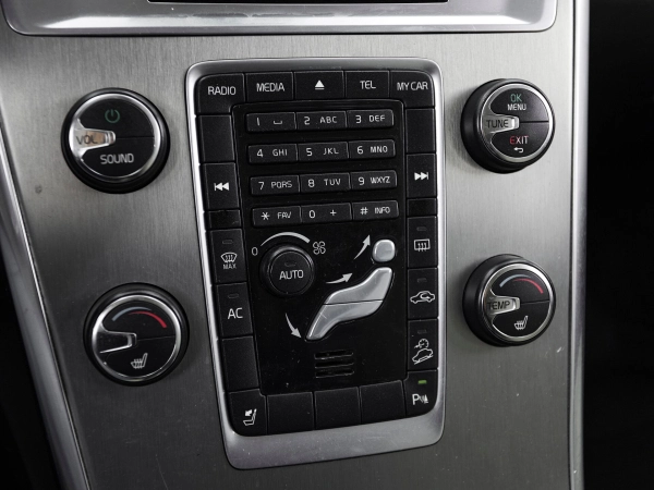 Volvo XC60, I фото №16
