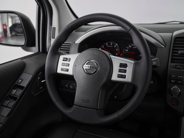 Nissan Pathfinder, III Рестайлинг фото №10