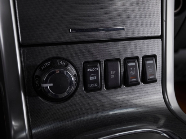 Nissan Pathfinder, III Рестайлинг фото №17