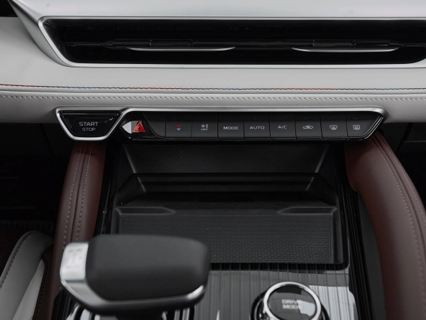 Geely Monjaro, I фото №19