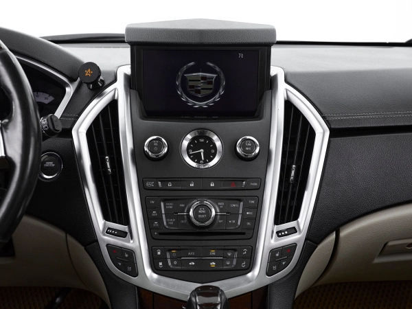 Cadillac SRX, II фото №18