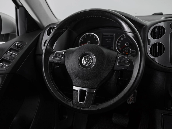 Volkswagen Tiguan, I Рестайлинг фото №10
