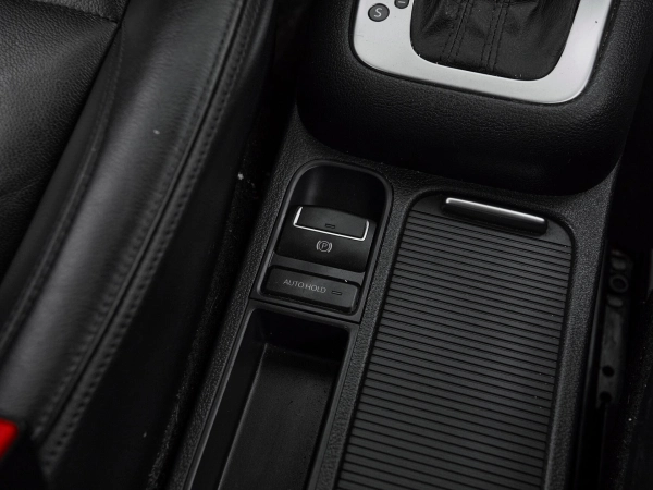 Volkswagen Tiguan, I Рестайлинг фото №16