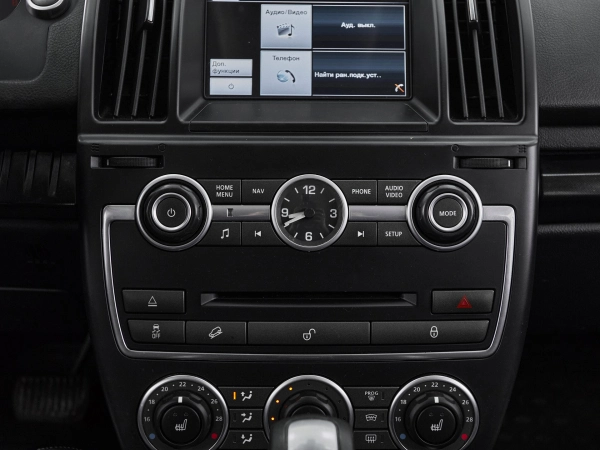 Land Rover Freelander, II Рестайлинг 2 фото №15