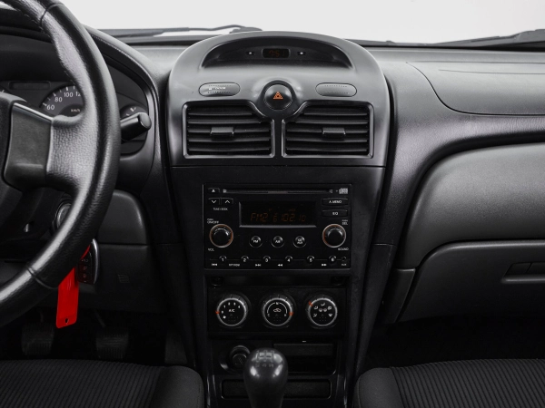 Nissan Almera Classic, I фото №14