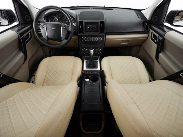 Land Rover Freelander, II Рестайлинг 2 фото №8
